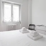 Apartamento Italianway - Lorenteggio 30 *