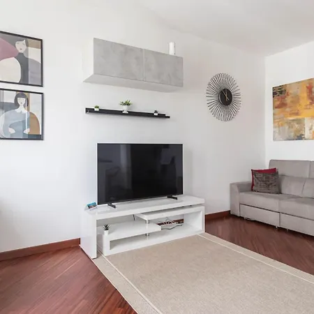 Italianway - Lorenteggio 30 Apartament *