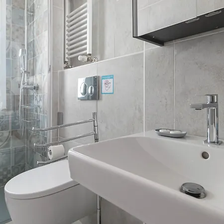 Apartamento Italianway - Lorenteggio 30 *