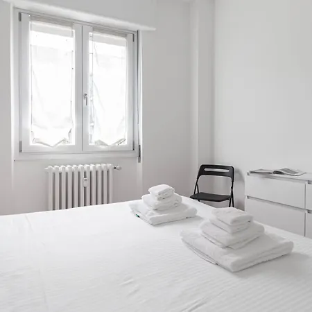 Apartamento Italianway - Lorenteggio 30 *