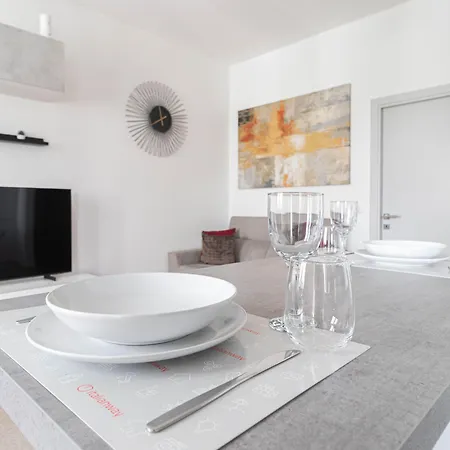 Italianway - Lorenteggio 30 Apartamento Milão